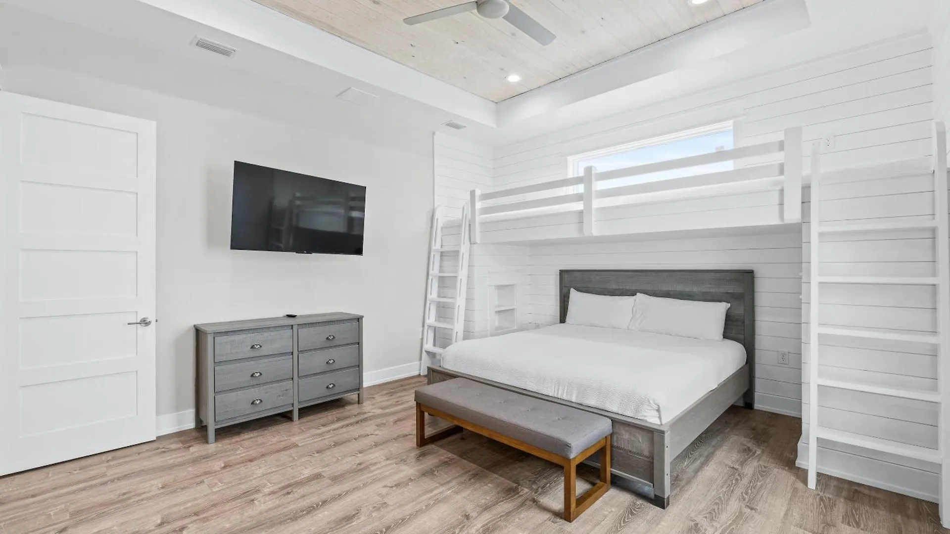 Tatil Evi Pet Friendly Beach House - Totally Beachin By Panhandle Getaways Panama City Beach